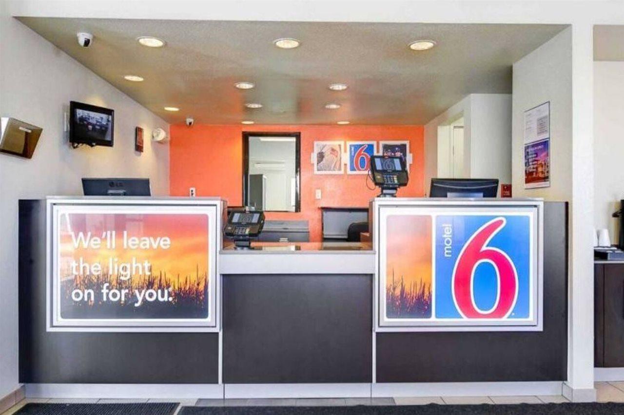 Motel 6-Springfield, Mo - North Екстер'єр фото