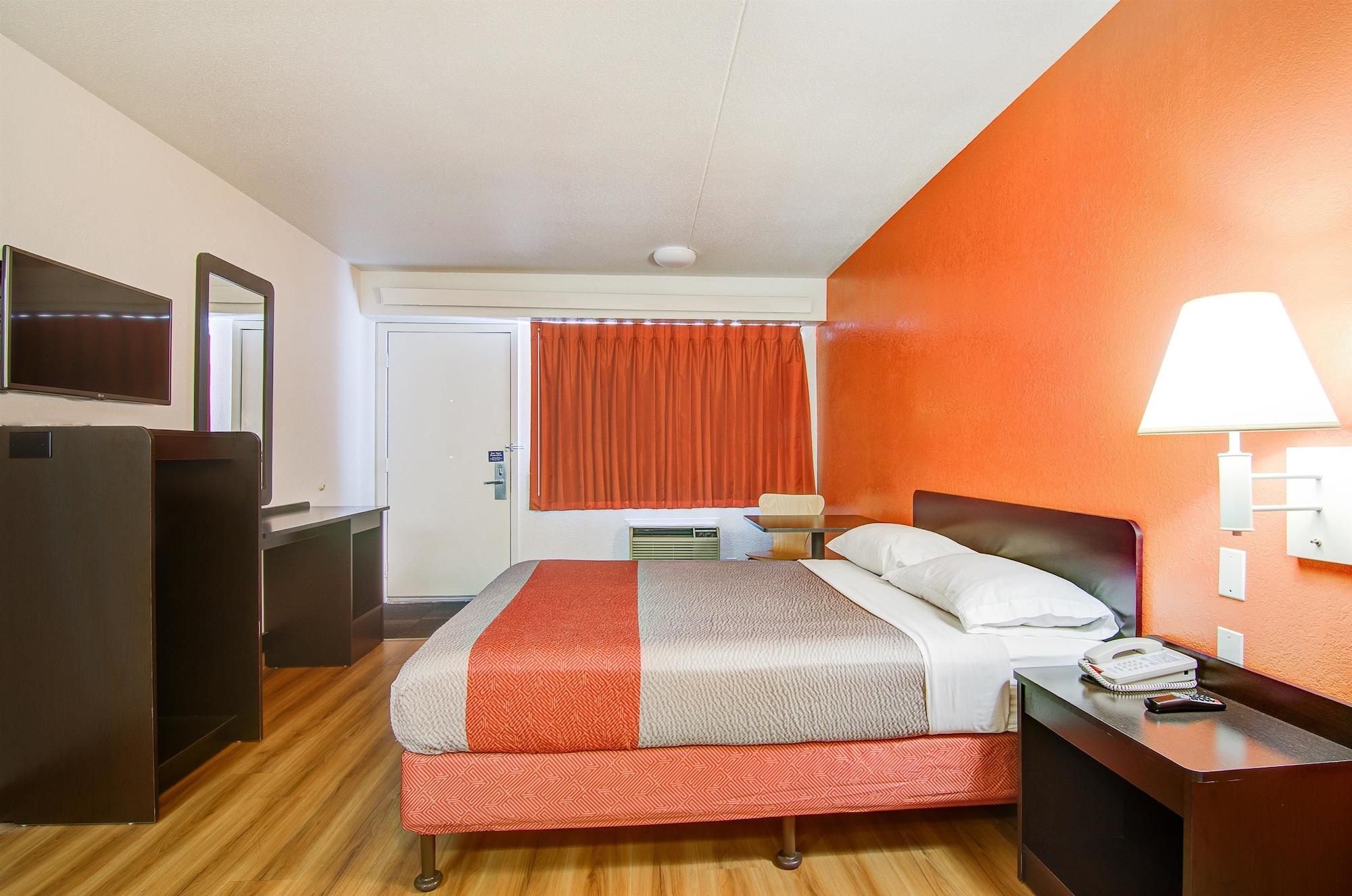 Motel 6-Springfield, Mo - North Екстер'єр фото