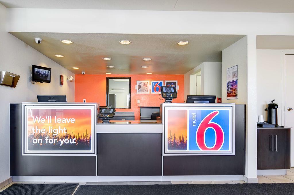 Motel 6-Springfield, Mo - North Екстер'єр фото