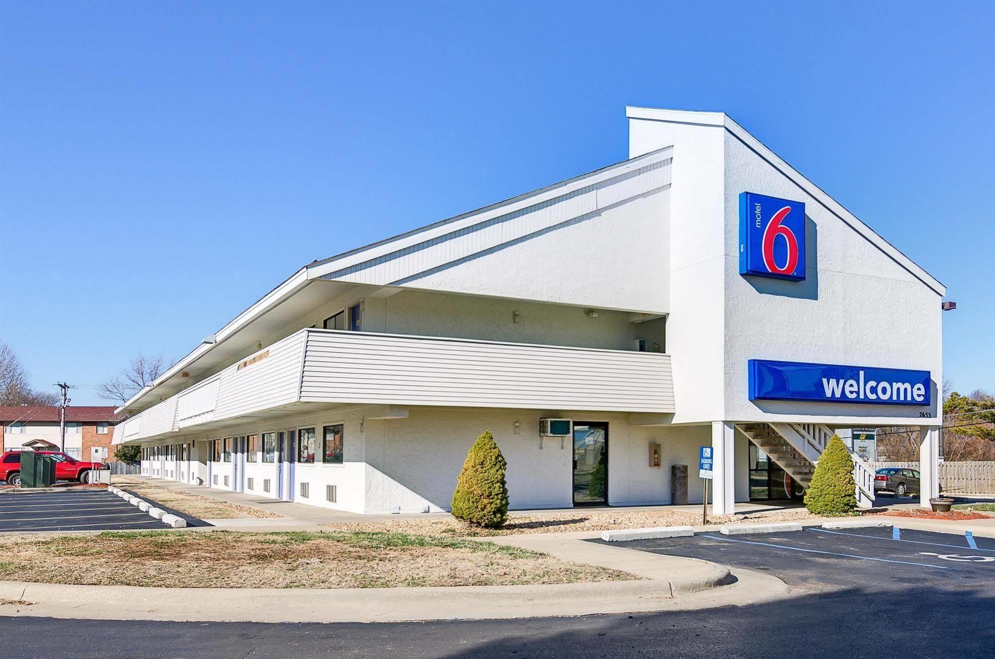 Motel 6-Springfield, Mo - North Екстер'єр фото