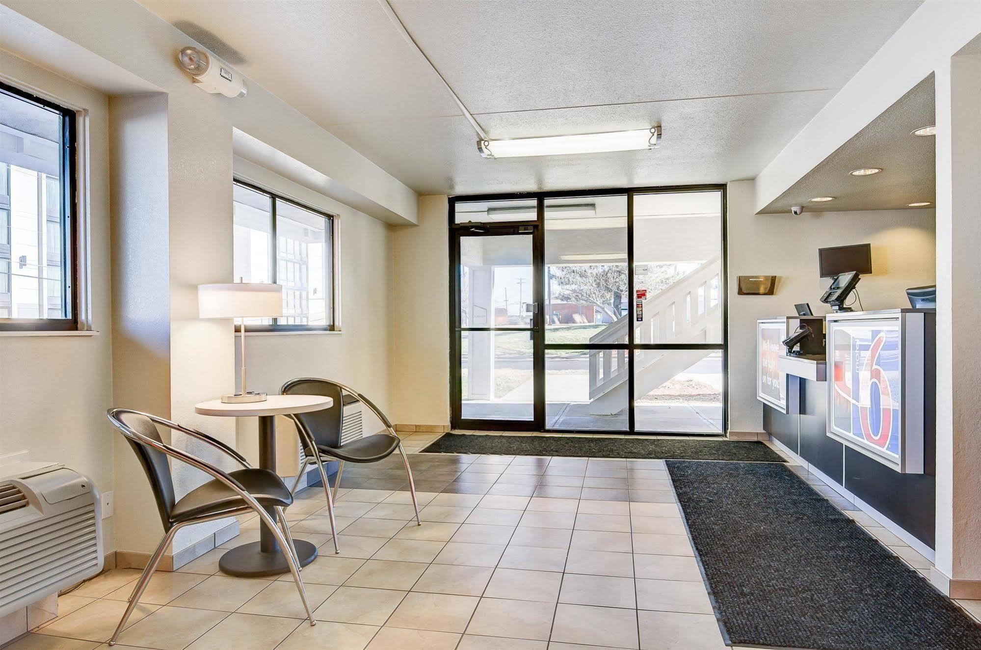 Motel 6-Springfield, Mo - North Екстер'єр фото