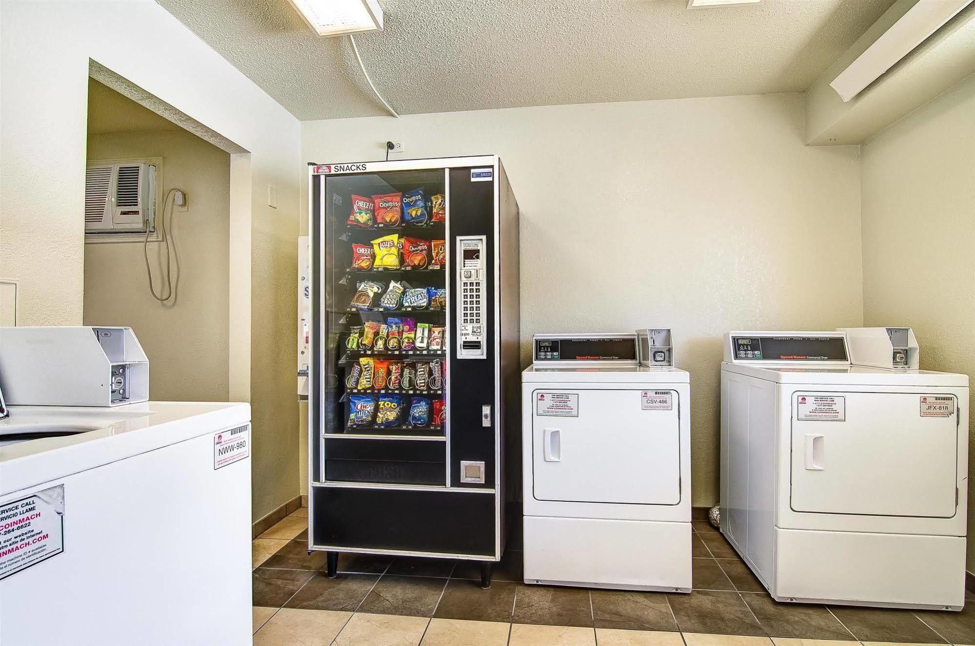 Motel 6-Springfield, Mo - North Екстер'єр фото